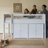 Cama alta 120 cm con escalera y barrera de seguridad, 90x200 cm, Blanco