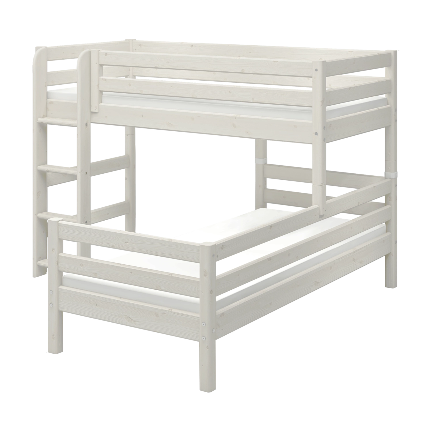 Litera FLEXA CLASSIC de pino blanco con escalera a la izquierda y barandilla de seguridad, diseño seguro para niños, ideal para el dormitorio infantil.
