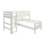 Litera FLEXA, colección CLASSIC, de madera de pino blanco con escalera y barandilla de seguridad, con características de seguridad para la habitación de los niños.