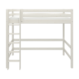 Cama alta FLEXA WHITE, con escalera y barandilla de seguridad, espacio debajo de la cama para almacenamiento o para estudiar, apta para niños, en una habitación infantil.